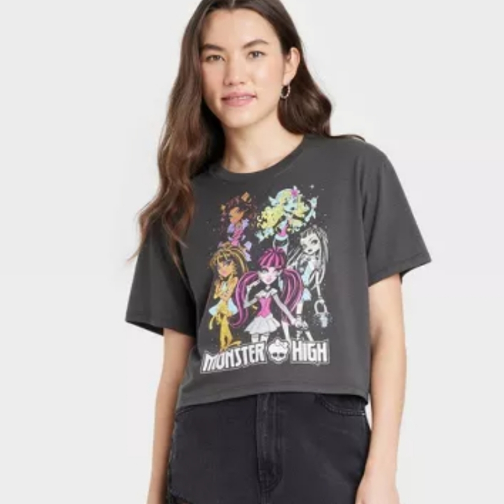 🍒♡Monster High Cropped Short Sleeve Graphic T-Shirt
